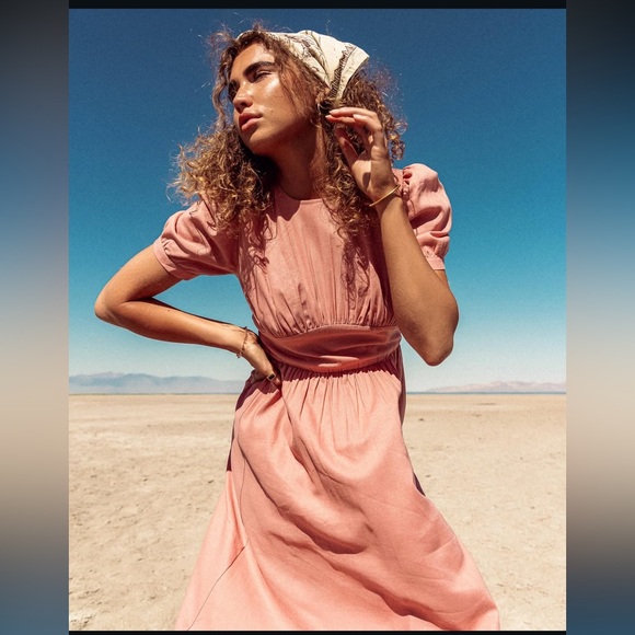 bohme Dresses & Skirts - Bohme Linen Blend Cyrus Midi Dress in Pink with Puff Short Sleeves